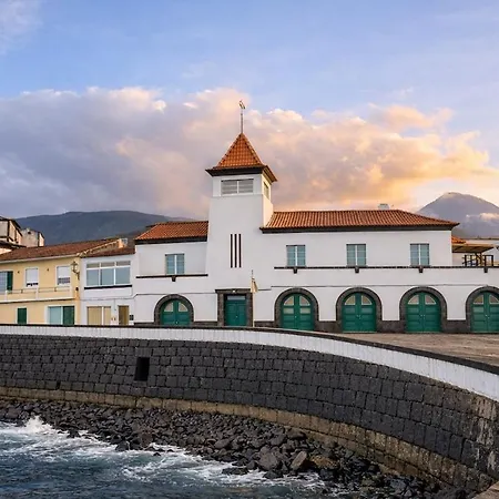 Pico Island 9 - Prime Sea View Location Villa *